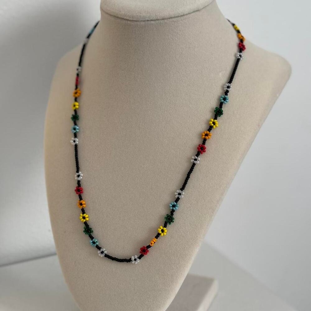 Black Multicoloured Beaded Flower Necklace Handmade Floral Jewelry Unique Gift - Picture 3 of 3